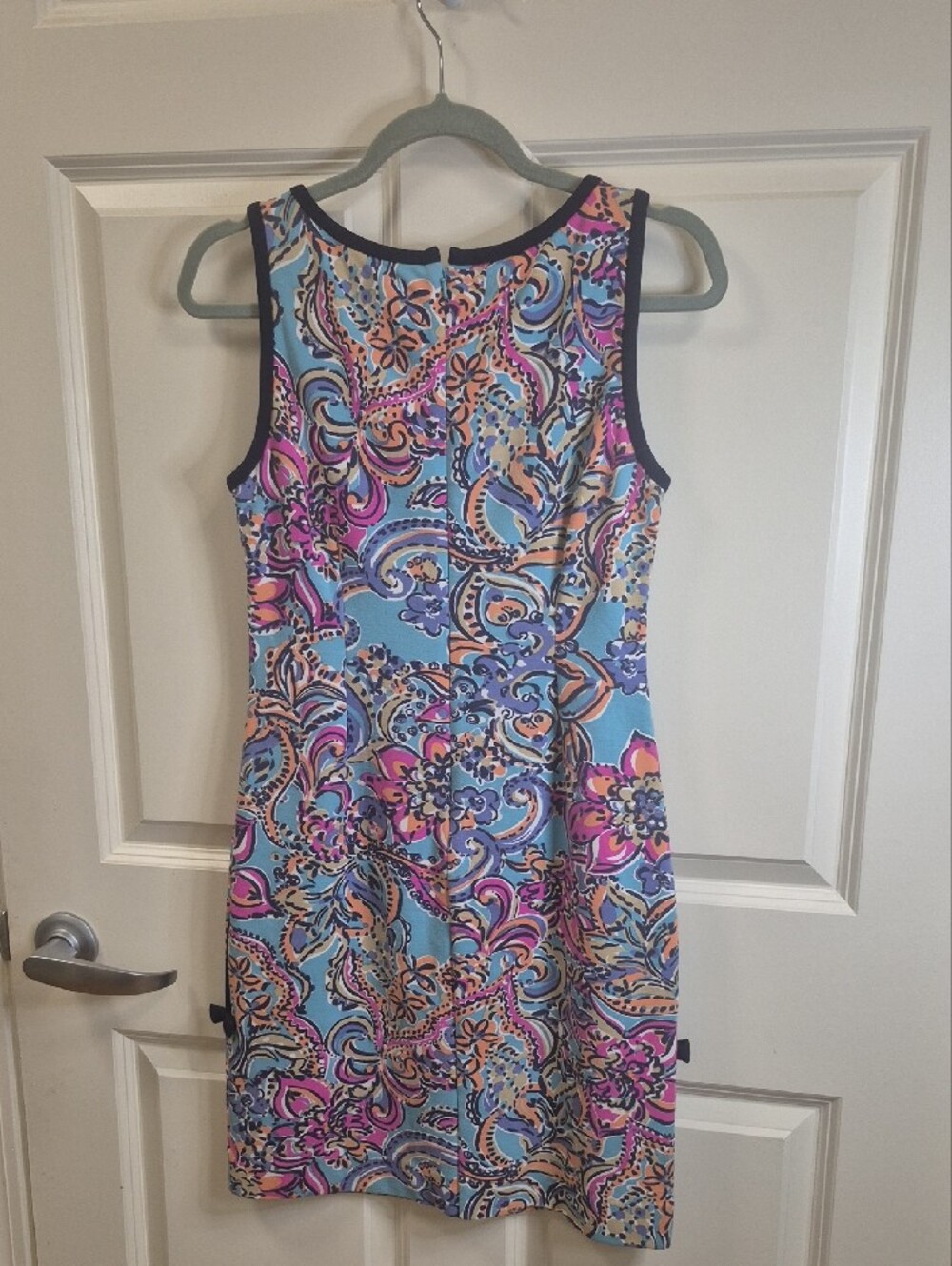 Lilly Pulitzer Sleeveless Paisley Floral Midi Dress in Blue, Pink & Black Sz S - Picture 2 of 2